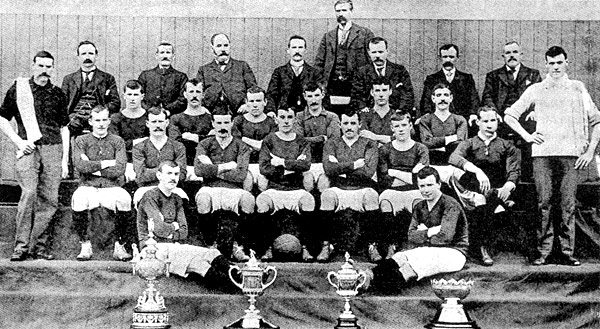 Una foto de l'equip, l'any 1903